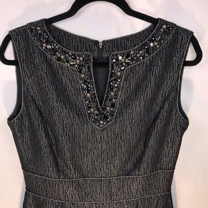 NWOT Stunning Cocktail Dress w/ Embellished Neckline Black/Grey Pattern Sz 6